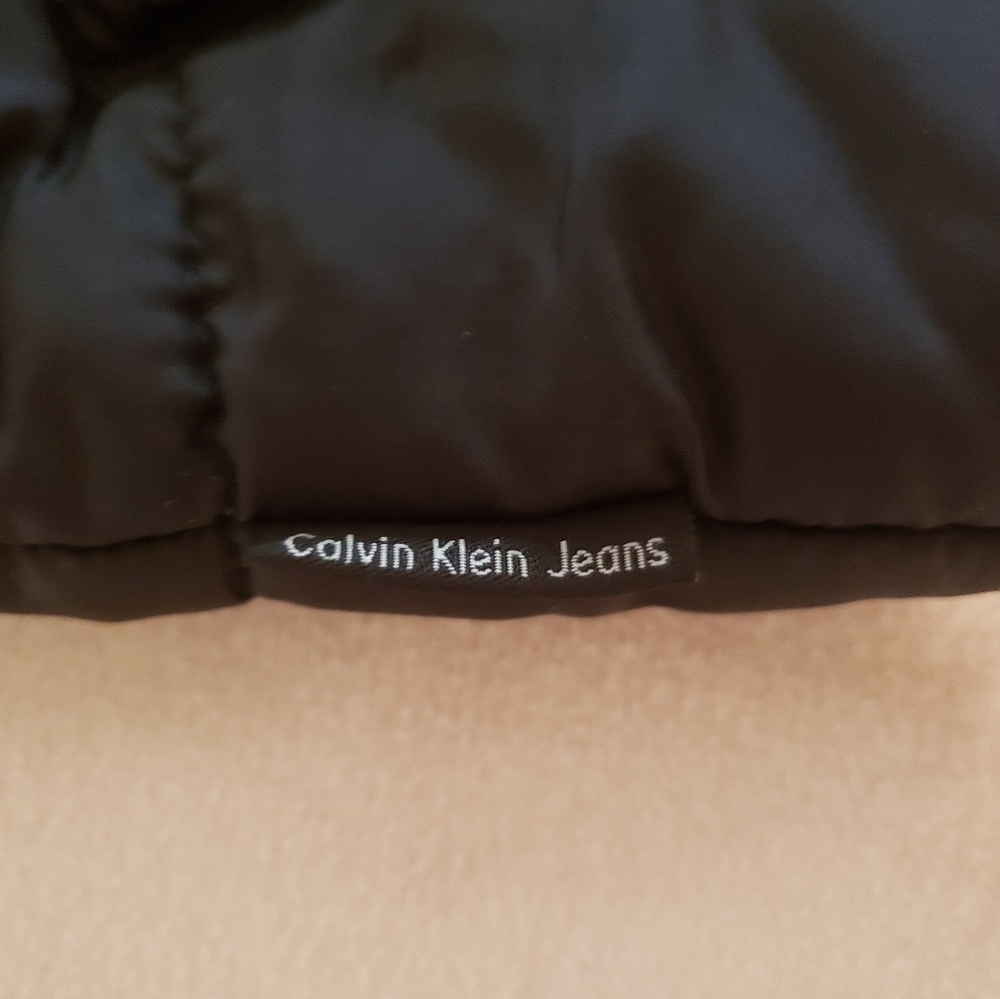 Calvin Klein vest - Picture 3 of 3